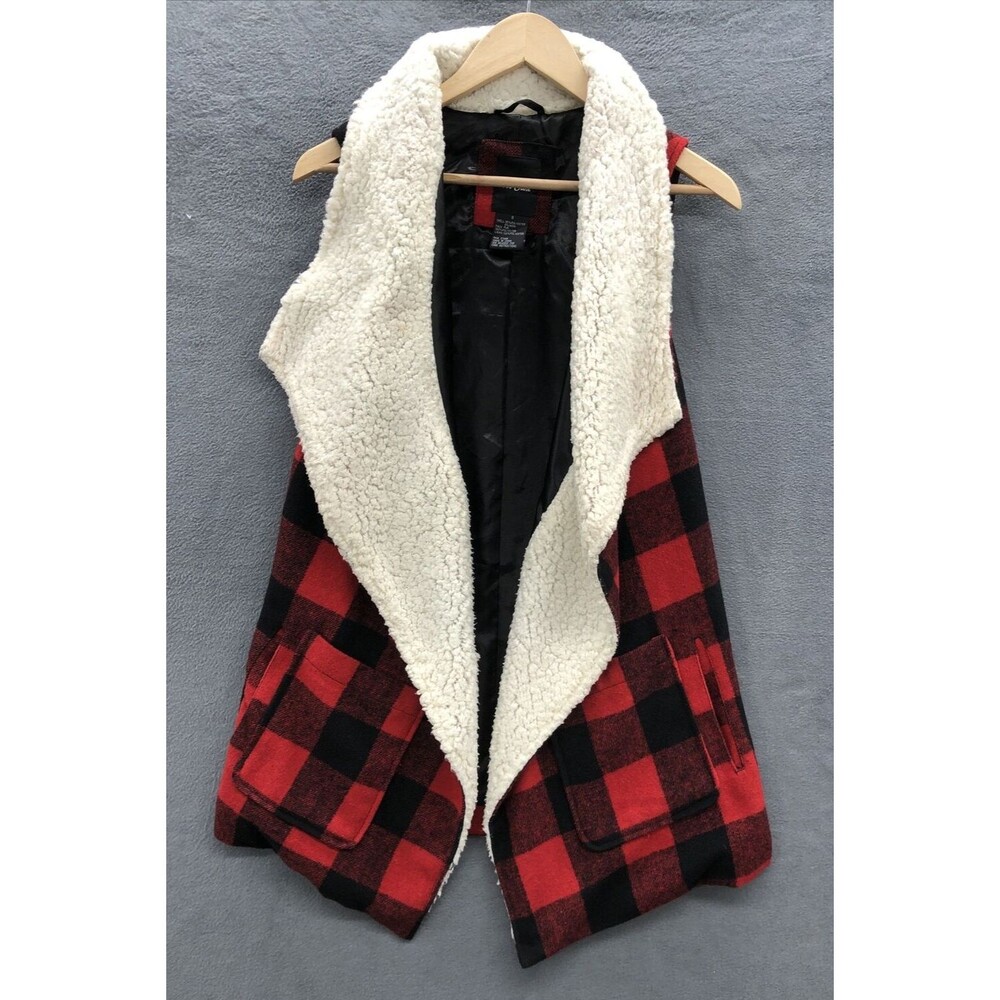 Me Jane Open Vest Women's Size Small Red Black Buffalo Check Sherpa Lined